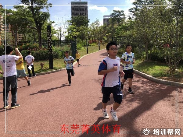 上城立定跳远培训班,宏优体育