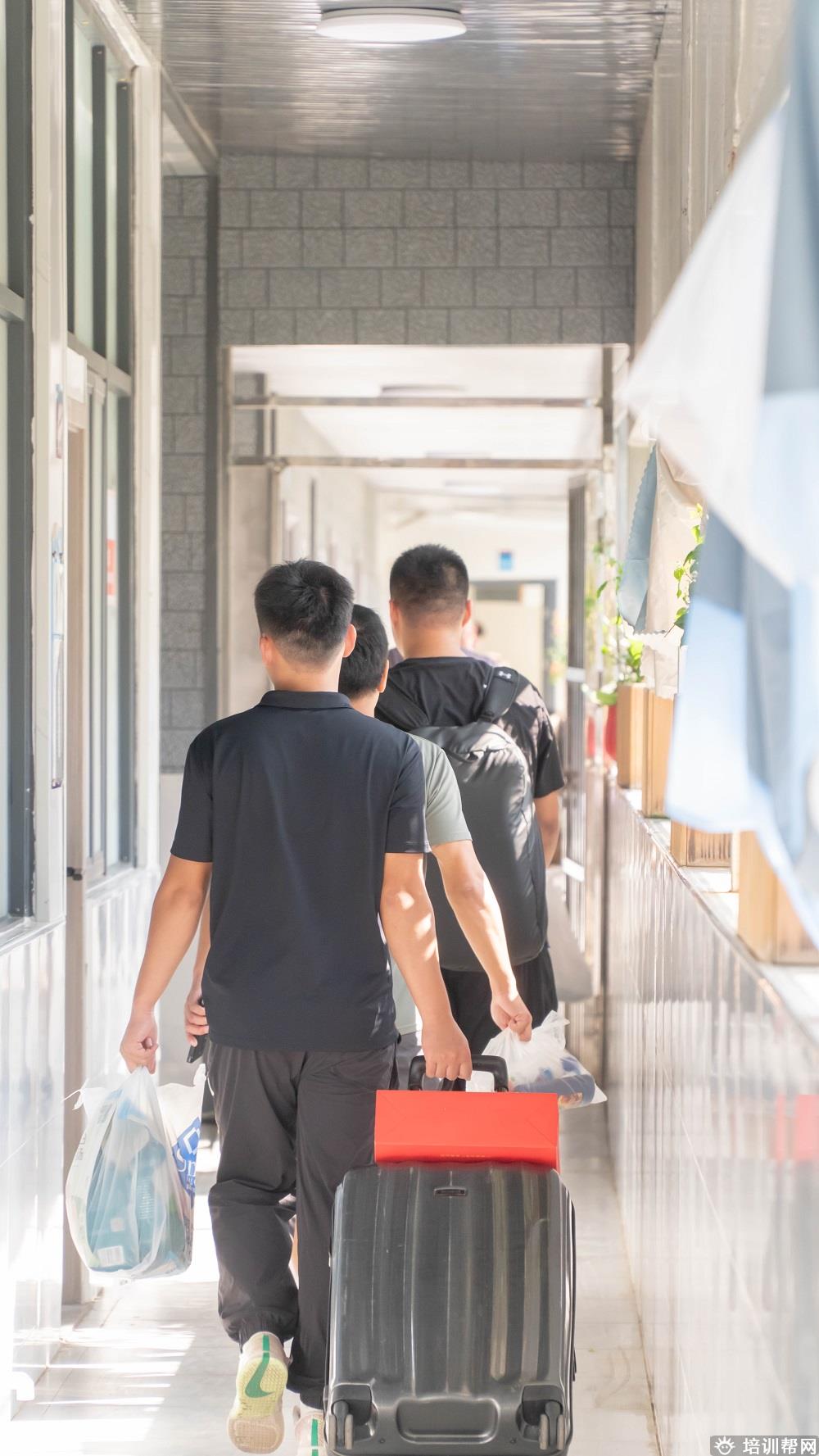 香港紫荆学院（深圳）福华学校